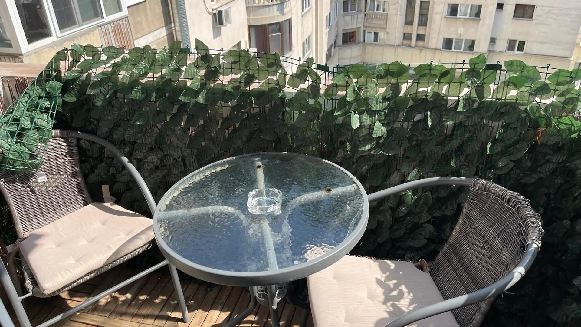 Luxuryapartentsforrentsrl 3 Camere ブカレスト