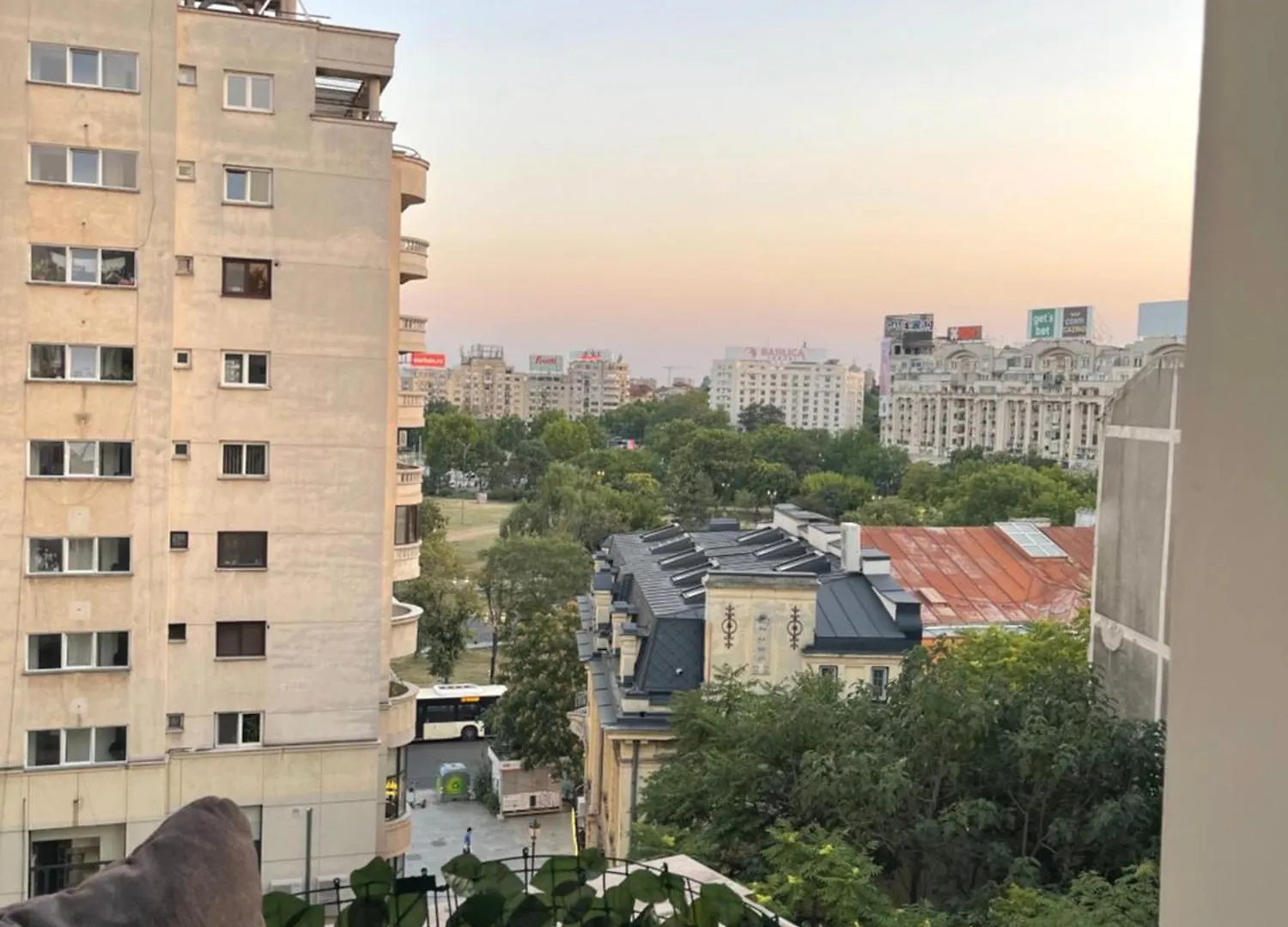 Luxuryapartentsforrentsrl 3 Camere Bucharest Apartment