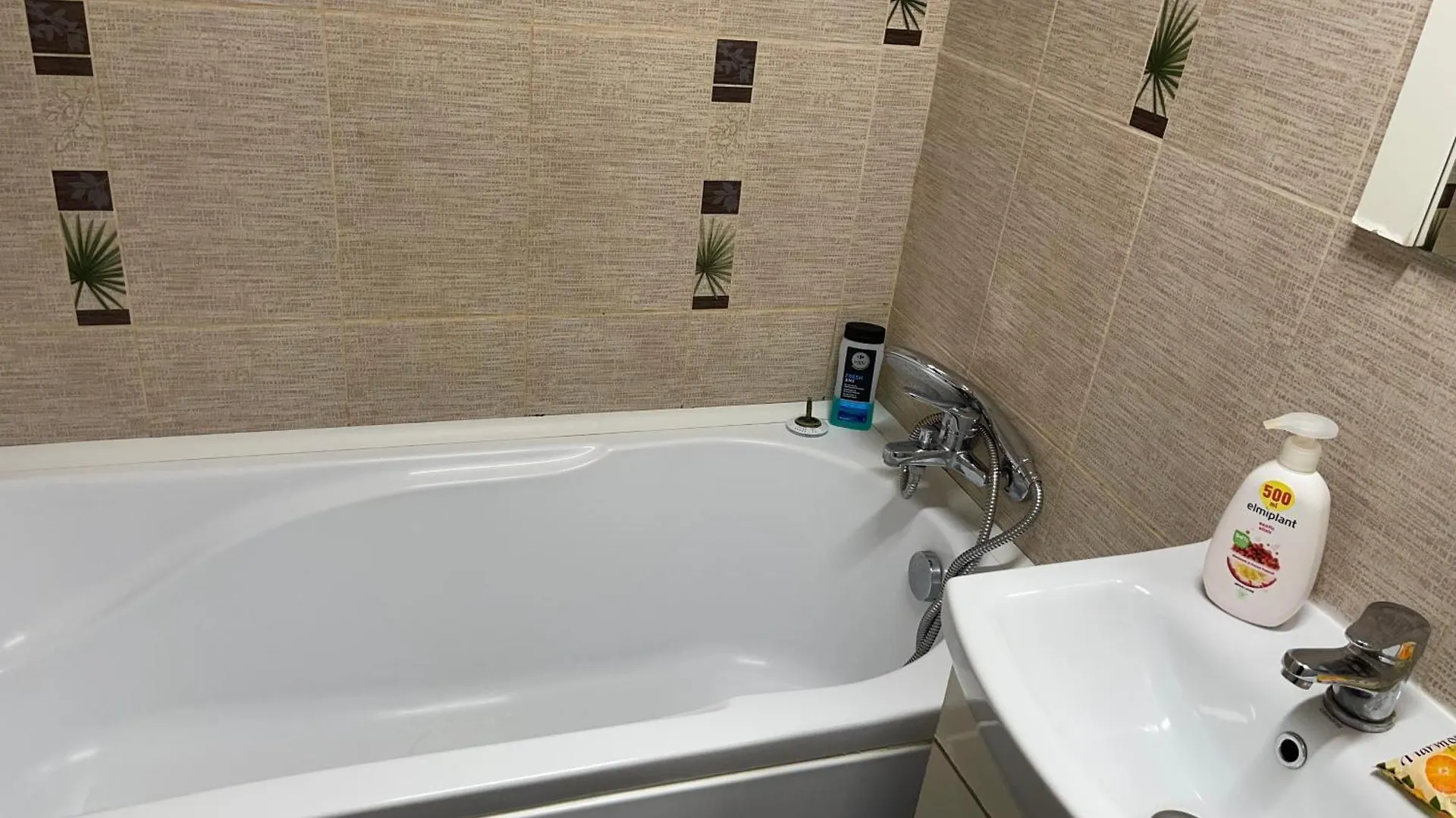 Luxuryapartentsforrentsrl 3 Camere Bucharest Apartment